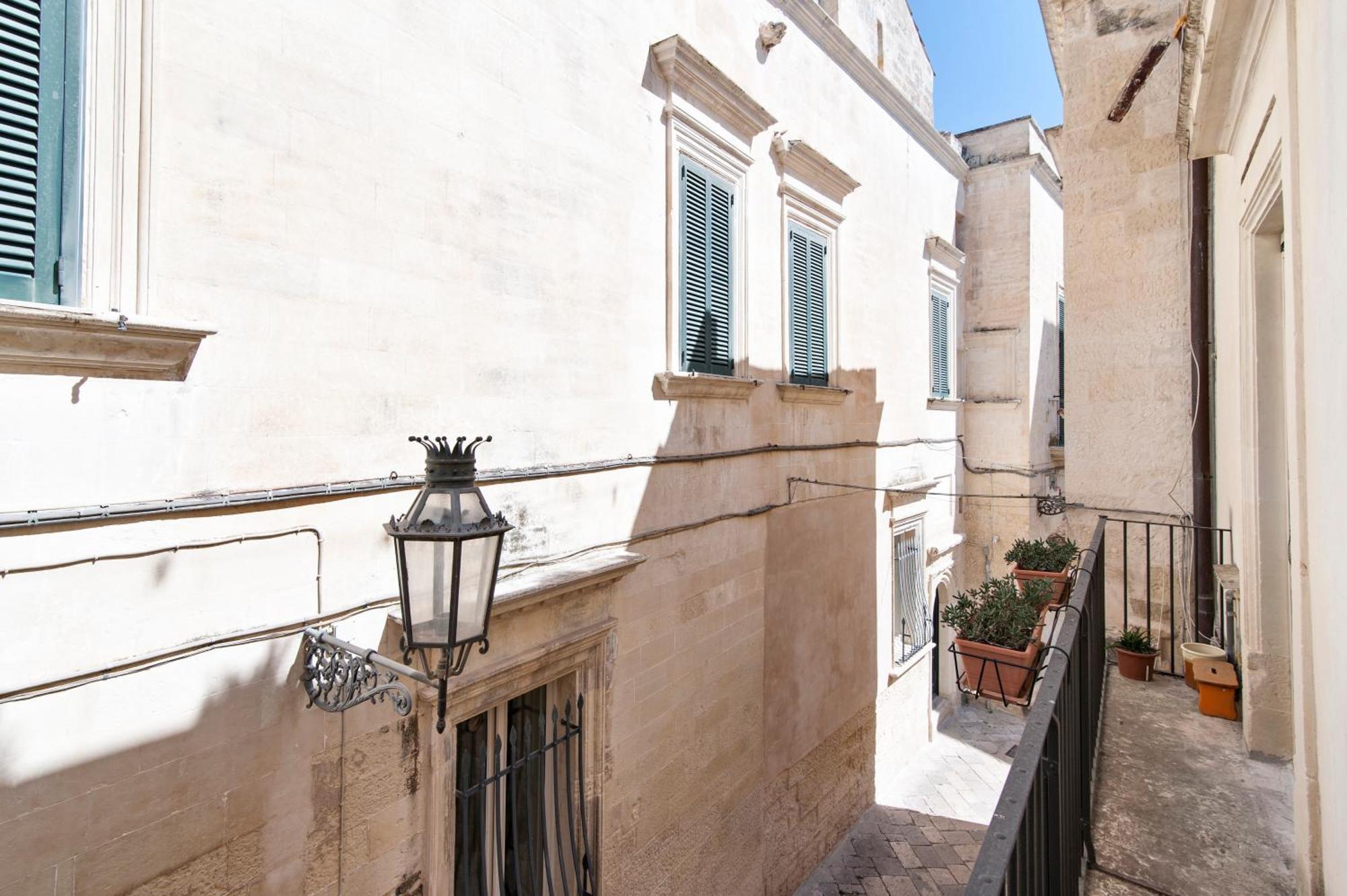 Terrazza Cavallerizza Apartment Lecce Exterior photo